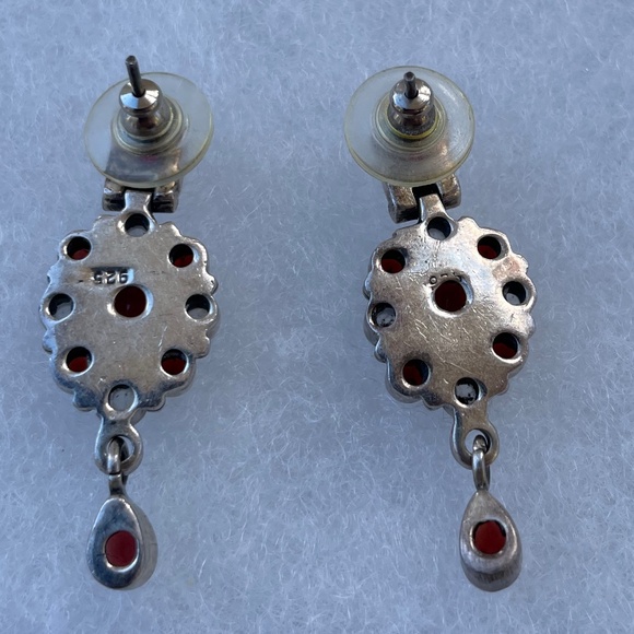 Metropolitan Museum of Art 925 Sterling Silver Garnet and clear stone Earrings - Picture 3 of 3